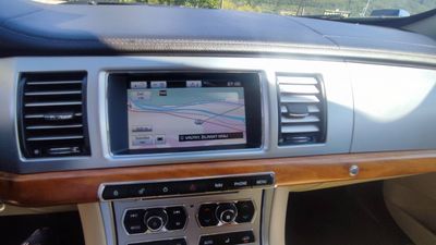 Jaguar XF 3.0D V6 240k Potfolio | img. 20