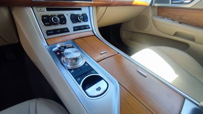 Jaguar XF 3.0D V6 240k Potfolio | img. 22