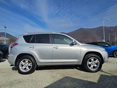 Toyota RAV4 2.2l D-4D 150 Lux | img. 2