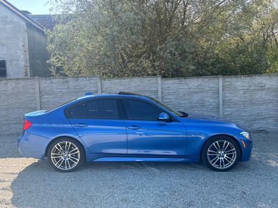 BMW Rad 3 335i Xdrive 64 000km manuál | img. 21