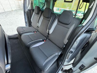 Peugeot Partner Tepee 1.2 Pure tech 81kw benzín Exclusive Top stav 1 majiteľ | img. 12
