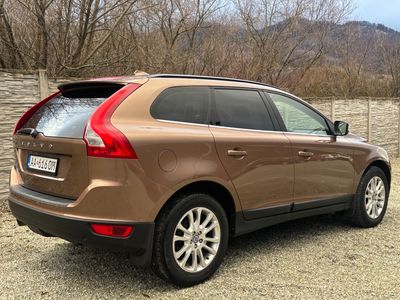 Volvo XC60 D5 AWD Summum Geartronic | img. 25