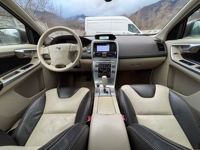 Volvo XC60 D5 AWD Summum Geartronic | img. 32