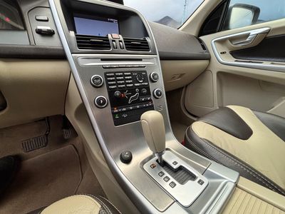Volvo XC60 D5 AWD Summum Geartronic | img. 39