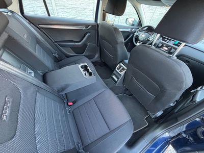Škoda Octavia Combi SCOUT 2.0 TDI 4x4 | img. 28
