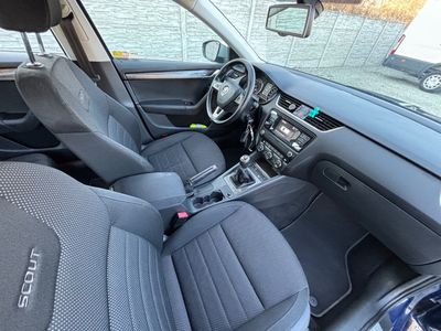 Škoda Octavia Combi SCOUT 2.0 TDI 4x4 | img. 31