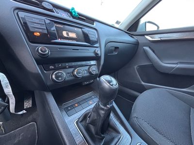 Škoda Octavia Combi SCOUT 2.0 TDI 4x4 | img. 43