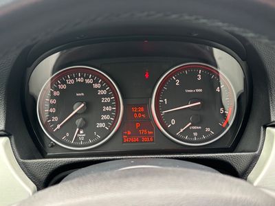 BMW Rad 3 Coupé 330 xd A/T | img. 49