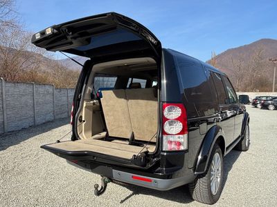 Land Rover Discovery 3.0 SDV6 HSE A/T | img. 18
