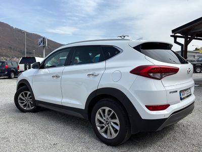 Hyundai Tucson 1.6 T-GDi Premium 4x4 DTC | img. 3