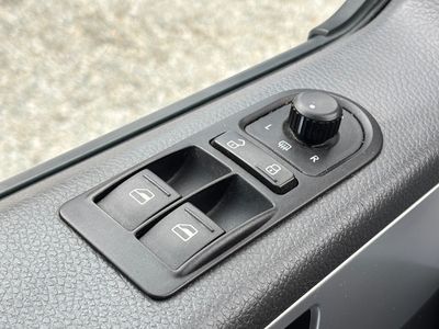 Volkswagen T5 Multivan 2.0 Bi-TDI kúpené v SR | img. 45