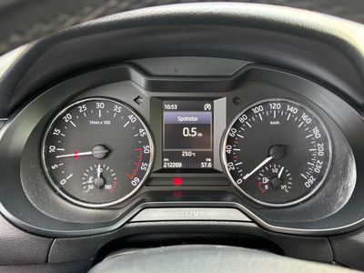 Škoda Octavia 2.0 TDI Business | img. 38