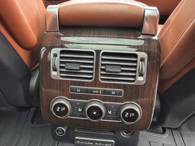 Land Rover Range Rover 4.4L SDV8 SV AB LWB | img. 31