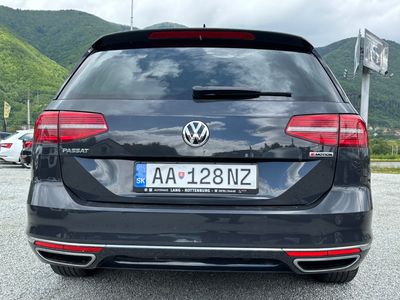 Volkswagen Passat Variant 2.0 BiTDI 240k BMT Highline 4MOTION DSG | img. 13