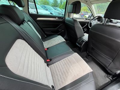 Volkswagen Passat Variant 2.0 BiTDI 240k BMT Highline 4MOTION DSG | img. 29