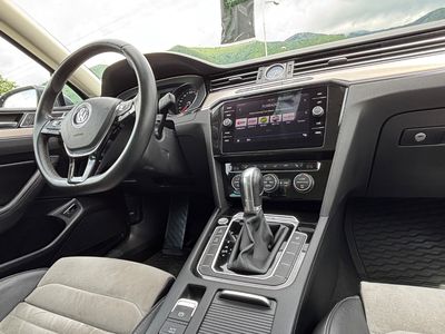 Volkswagen Passat Variant 2.0 BiTDI 240k BMT Highline 4MOTION DSG | img. 33