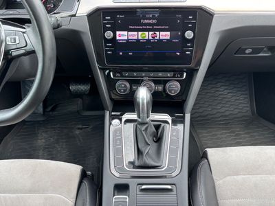 Volkswagen Passat Variant 2.0 BiTDI 240k BMT Highline 4MOTION DSG | img. 35