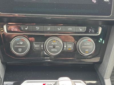 Volkswagen Passat Variant 2.0 BiTDI 240k BMT Highline 4MOTION DSG | img. 45