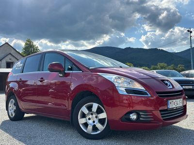 Peugeot 5008 1.6L HDi FAP Exclusive | img. 1