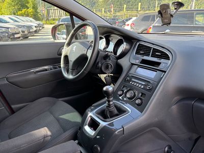 Peugeot 5008 1.6L HDi FAP Exclusive | img. 23
