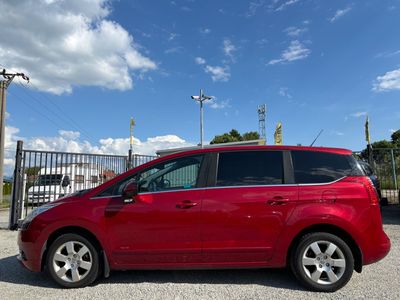 Peugeot 5008 1.6L HDi FAP Exclusive | img. 3