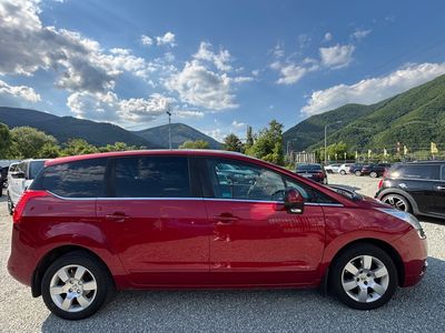 Peugeot 5008 1.6L HDi FAP Exclusive | img. 8