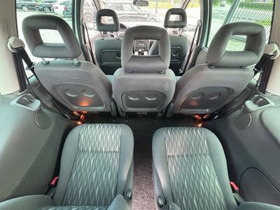 Seat Alhambra 2.0 TDi Stylance | img. 24