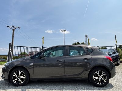 Opel Astra 1.4 Turbo 140k Sport | img. 3