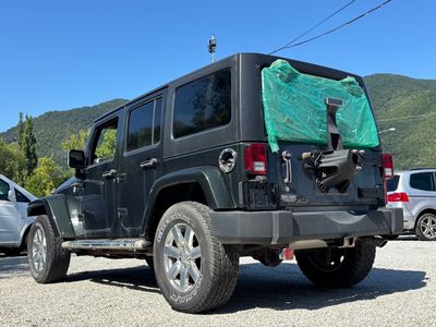 Jeep Wrangler 2012   Unlimited Sport 3.6L V6 A/T | img. 13