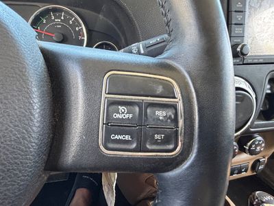 Jeep Wrangler 2012   Unlimited Sport 3.6L V6 A/T | img. 23