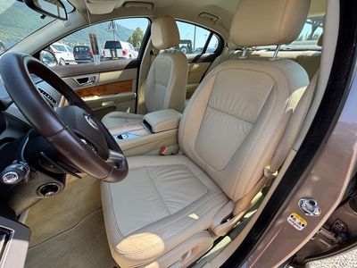 Jaguar XF 2.7D V6 Premium Luxury | img. 35