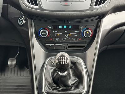 Ford C-Max 1.5 TDCi Duratorq 120k Business | img. 26