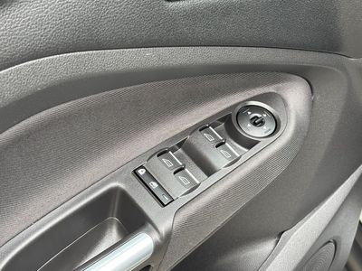 Ford C-Max 1.5 TDCi Duratorq 120k Business | img. 28