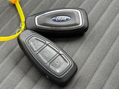 Ford C-Max 1.5 TDCi Duratorq 120k Business | img. 40