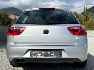 Seat Exeo 2.0 TDI CR DPF Sport | img. 3