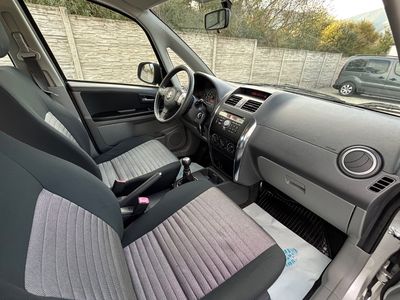Suzuki SX4 1.5 GLX Urban Line AC | img. 23