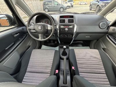 Suzuki SX4 1.5 GLX Urban Line AC | img. 24