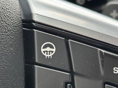 Land Rover Discovery Sport 2.0L TD4 HSE AT | img. 20