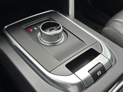 Land Rover Discovery Sport 2.0L TD4 HSE AT | img. 23