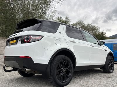 Land Rover Discovery Sport 2.0L TD4 180k HSE AT | img. 4