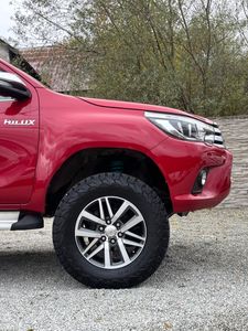 Toyota Hilux DC 2.4 I D-4D Executive A/T | img. 26