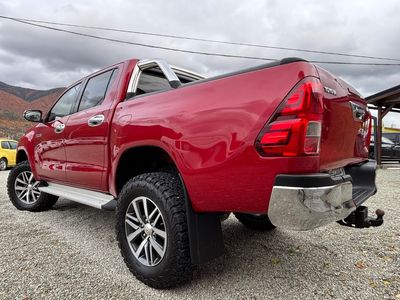 Toyota Hilux DC 2.4 I D-4D Executive A/T | img. 2