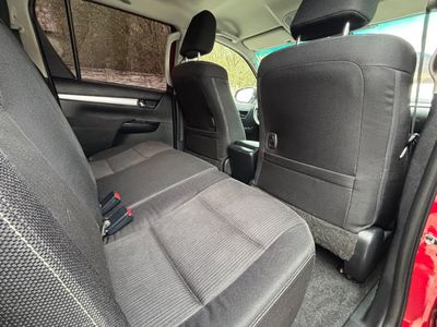 Toyota Hilux DC 2.4 I D-4D Executive A/T | img. 35