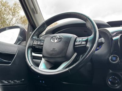 Toyota Hilux DC 2.4 I D-4D Executive A/T | img. 39