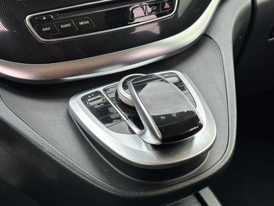 Mercedes-Benz V trieda V250 d lang MAYBACH Packet | img. 30