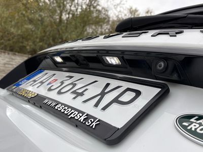 Land Rover Discovery Sport 2.0L TD4 HSE Luxury AT | img. 22