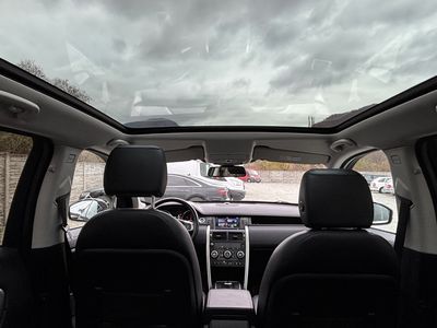 Land Rover Discovery Sport 2.0L TD4 HSE Luxury AT | img. 24