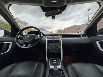 Land Rover Discovery Sport 2.0L TD4 HSE Luxury AT | img. 27