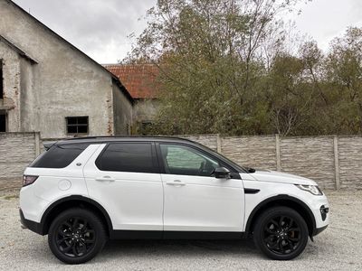 Land Rover Discovery Sport 2.0L TD4 HSE Luxury AT | img. 2