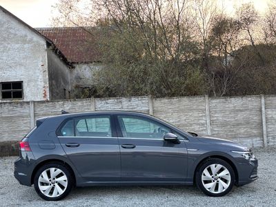 Volkswagen Golf 2.0 TDI Life | img. 11
